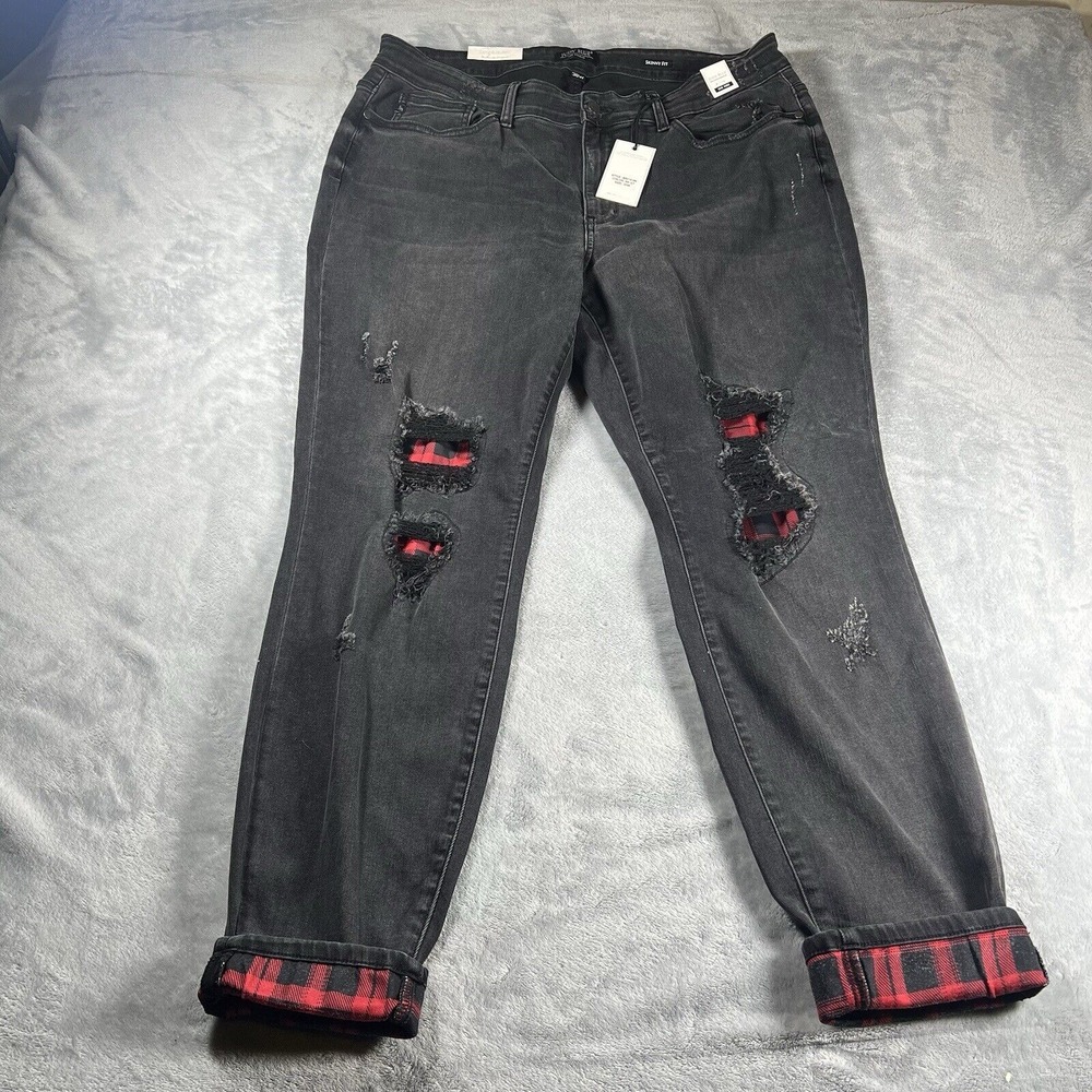 Judy Blue Jeans Women's 20W Black Buffalo Plaid Patch Skinny Fit Distressed NWT‎